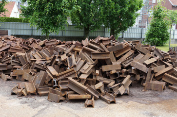 Steel recycling material